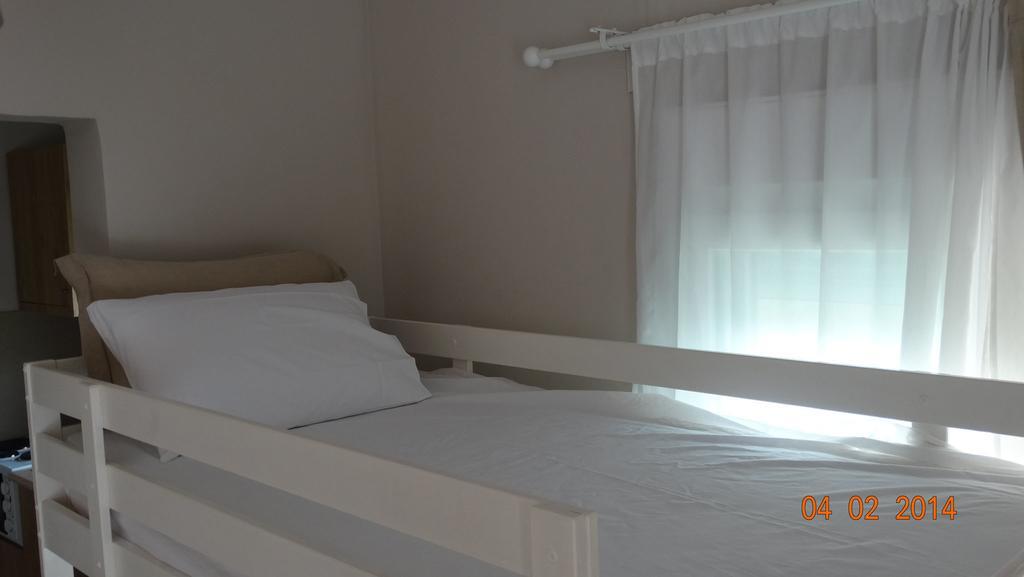 Smaragdi Studios Пефкари Номер фото