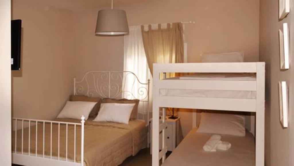 Smaragdi Studios Пефкари Номер фото